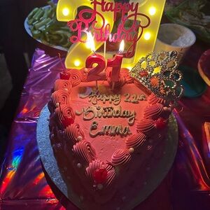 Meet your Posher, Emma